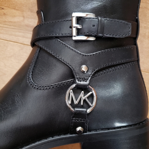 Michael Kors Black Preston Boots Size 5.5 - Picture 6 of 13